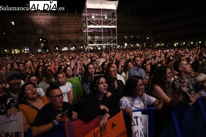 Concierto de Vanesa Martin en la Plaza Mayor de Salamanca. Fotos: David Sañudo