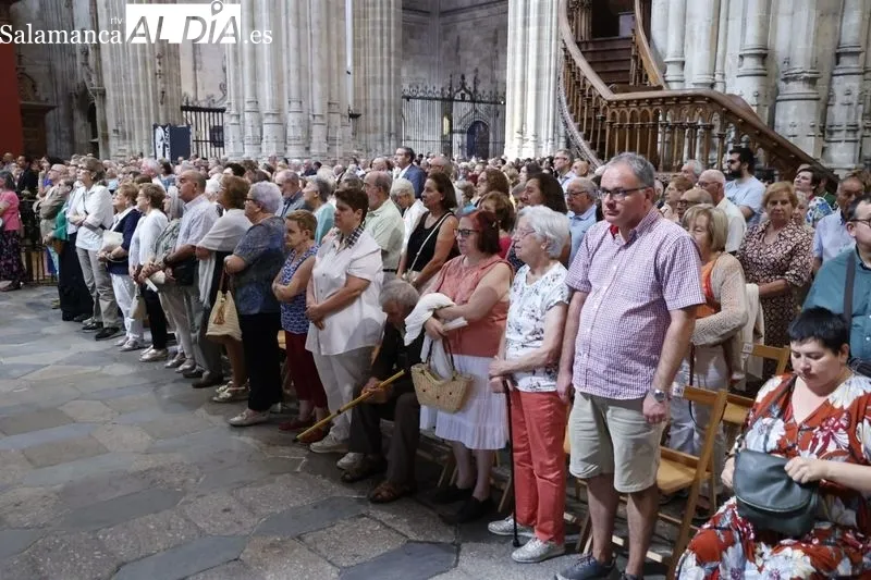 Misa en honor a Santa María de la Vega en la Catedral Nueva. Fotos: David Sañudo