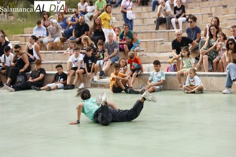 ‘Charroking’, el Festival de Breaking y Cultura Hip Hop, en el auditorio exterior del parque Villar y Macías. Fotos: David Sañudo