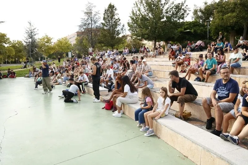 ‘Charroking’, el Festival de Breaking y Cultura Hip Hop, en el auditorio exterior del parque Villar y Macías. Fotos: David Sañudo