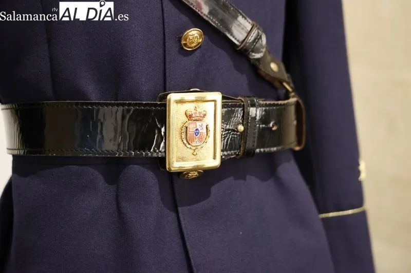 Foto 6 - La Guardia Real despliega en Salamanca sus efectivos