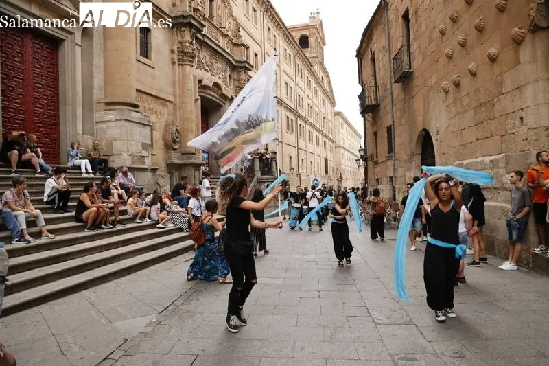 Foto 15 - Batucada para animar las c&eacute;ntricas calles en este s&aacute;bado de Ferias