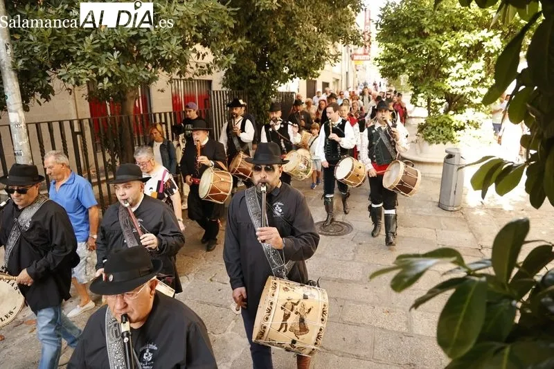 Foto 18 - &Eacute;xito del XXXV D&iacute;a del Tamborilero en la Plaza Mayor