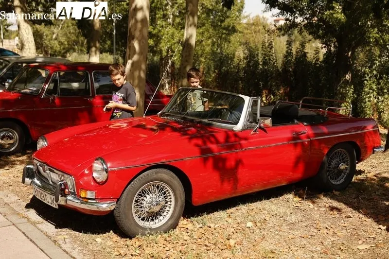 Foto 33 - Salamanca se llena de autom&oacute;viles cl&aacute;sicos