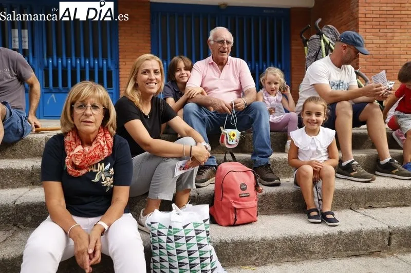 Foto 3 - La compa&ntilde;&iacute;a La Bul&eacute; divierte a ni&ntilde;os y mayores en la Alamedilla