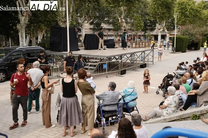 Foto 17 - La compa&ntilde;&iacute;a La Bul&eacute; divierte a ni&ntilde;os y mayores en la Alamedilla