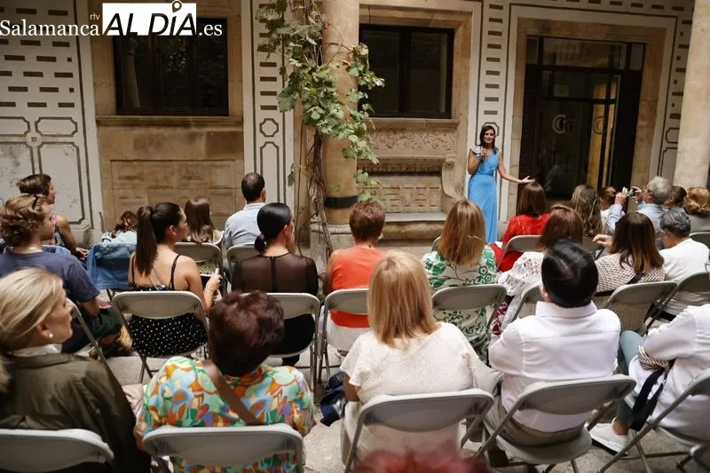 Foto 8 - El patio de la C&aacute;mara de Comercio, escenario perfecto para un desfile de moda taurina
