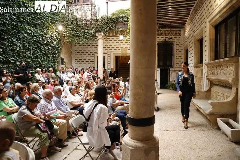 Foto 27 - El patio de la C&aacute;mara de Comercio, escenario perfecto para un desfile de moda taurina