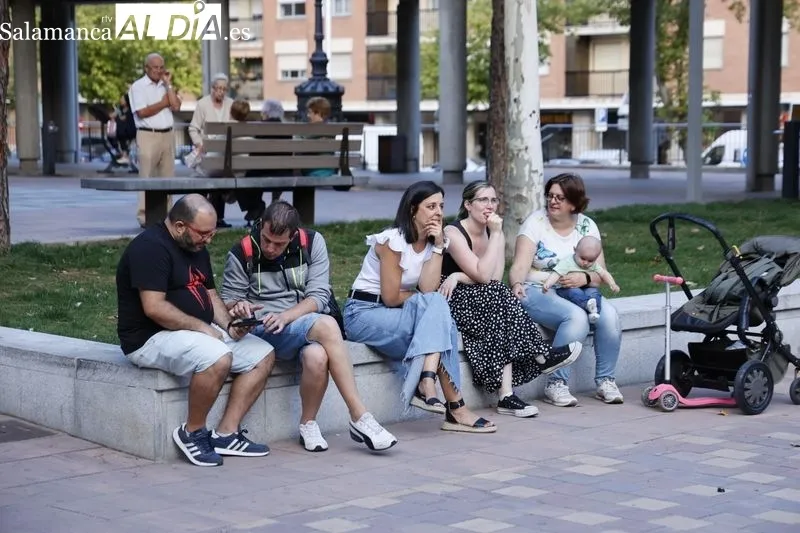 Foto 5 - Sonidos de S&oacute;tano lleva su pop-rock a la Plaza Barcelona