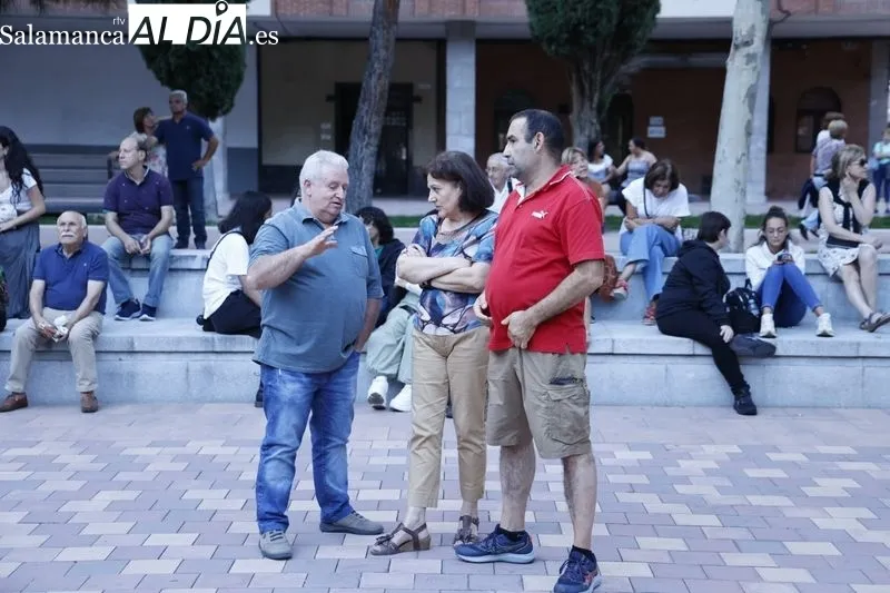 Foto 6 - Sonidos de S&oacute;tano lleva su pop-rock a la Plaza Barcelona