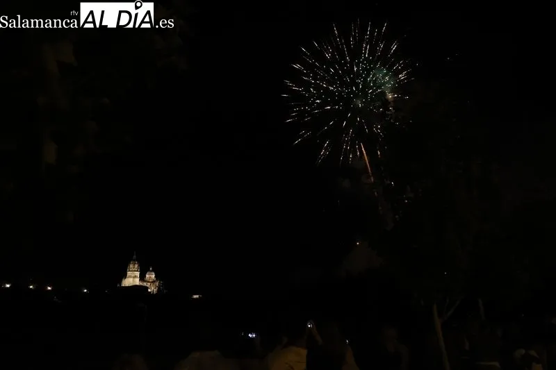 Foto 16 - Fuegos artificiales para despedir un a&ntilde;o m&aacute;s las Ferias y Fiestas de Salamanca