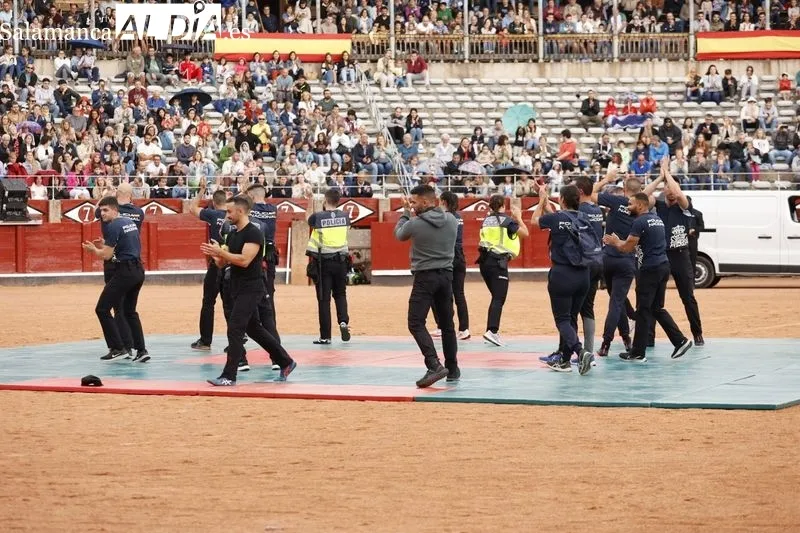  Exhibición de la Policía Nacional en la plaza de toros de Salamanca. Fotos David Sañudo