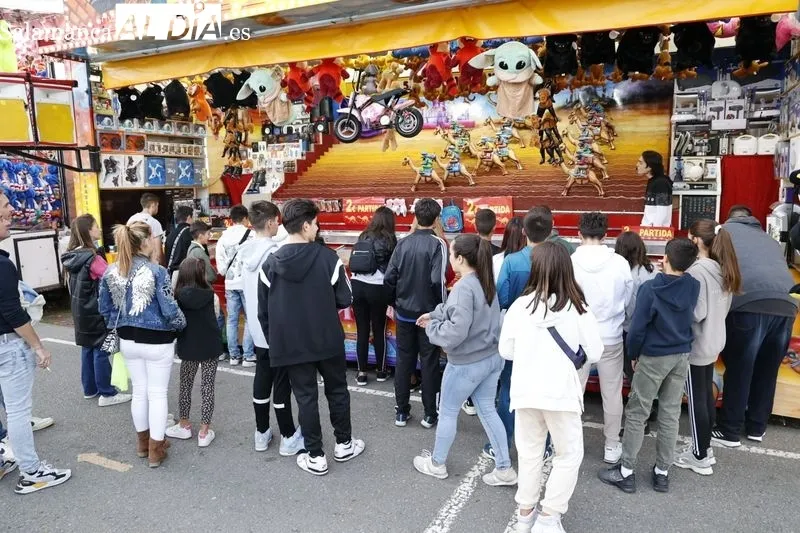 Ambiente este viernes en el Recinto Feria de La Aldehuela. Fotos: David Sañudo