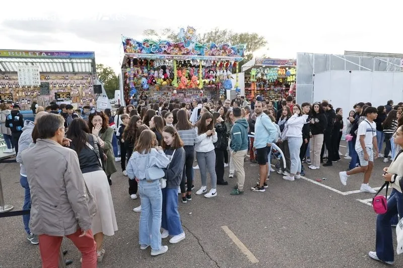 Ambiente este viernes en el Recinto Feria de La Aldehuela. Fotos: David Sañudo