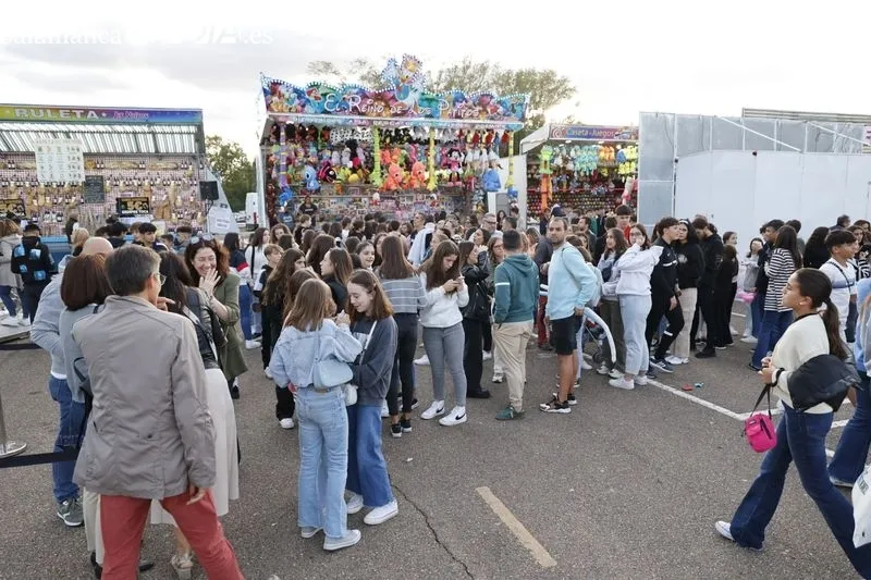 Ambiente este viernes en el Recinto Feria de La Aldehuela. Fotos: David Sañudo
