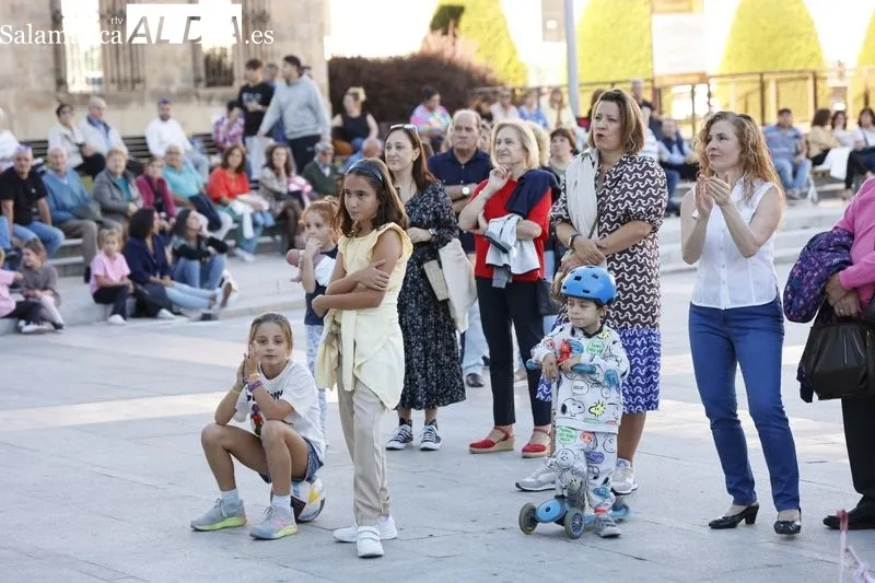 Foto 5 - El Ayuntamiento y vecinos de Garrido, Salesas, Labradores y Ciudad Jard&iacute;n celebran la Feria Municipal de las Asociaciones