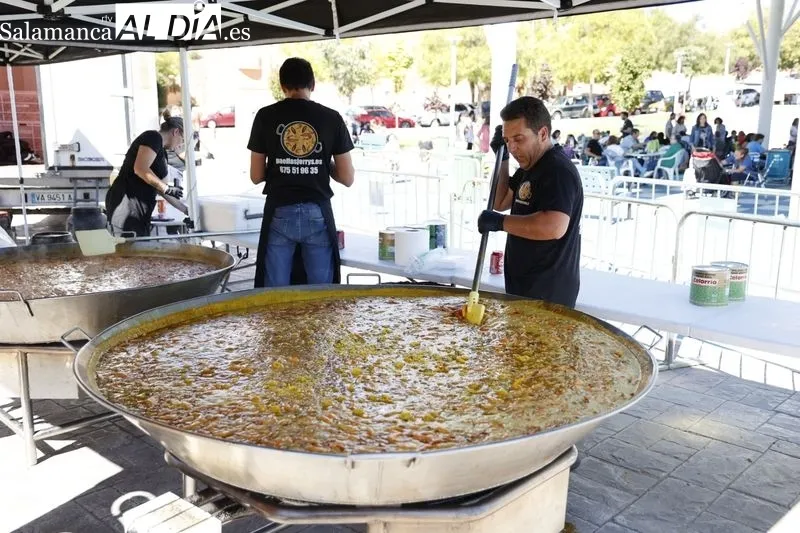 Foto 5 - Gran paella para cerrar las fiestas del barrio de Huerta Otea