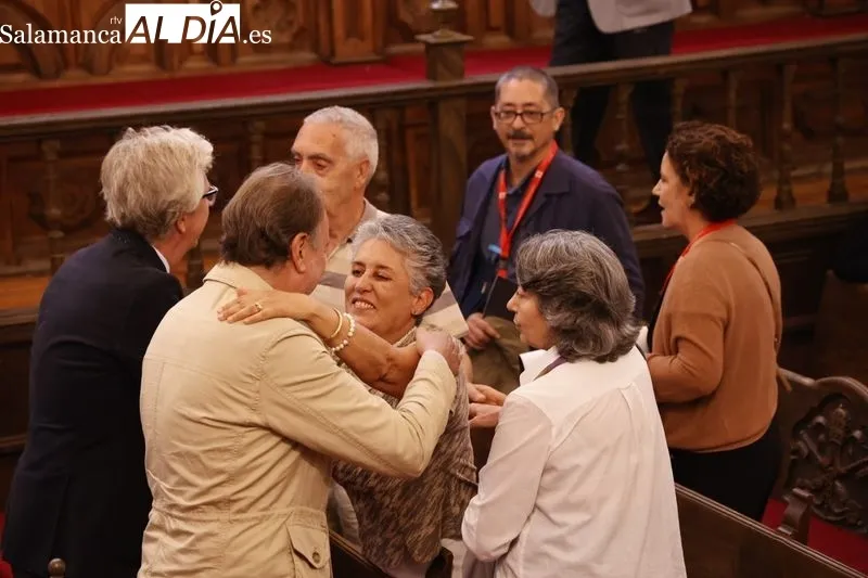 El Aula Magna de la UPSA ha acogido la celebración del 30 aniversario de la primera promoción de Periodismo. Fotos: David Sañudo