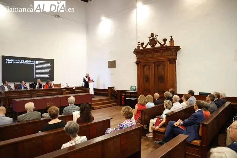 Alumni-Universidad de Salamanca ha nombrado nuevo socio de honor al escritor mexicano Jorge Volpi. Fotos: David Sañudo