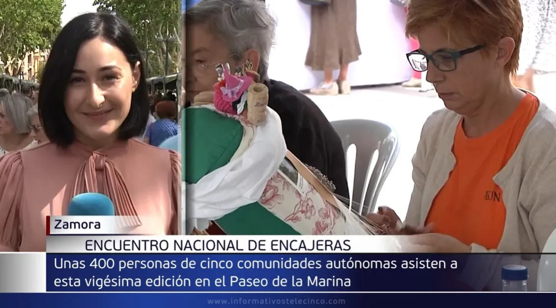 Foto 4 - Bolilleras de Mir&oacute;briga y comarca aparecen en Telecinco al acudir al Encuentro de Zamora