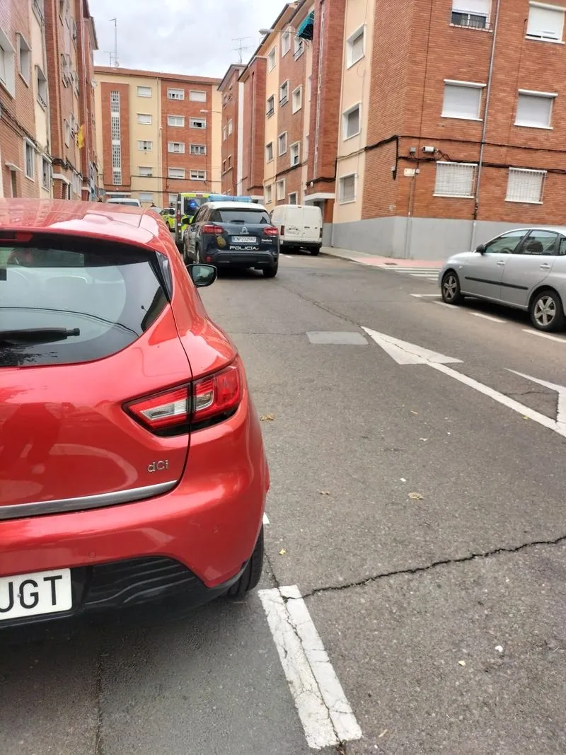 Foto 2 - Persecuci&oacute;n policial a un coche en el Barrio Vidal de Salamanca