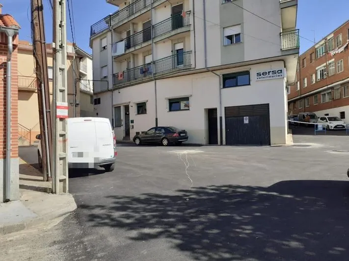 Foto 3 - Trabajos de pavimentaci&oacute;n de las calles Teso de la Feria y Bajada al Teso
