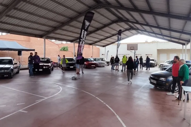 Villoria celebraba un llamativo concurso de tortillas de patata y una exposición de vehículos este sábado