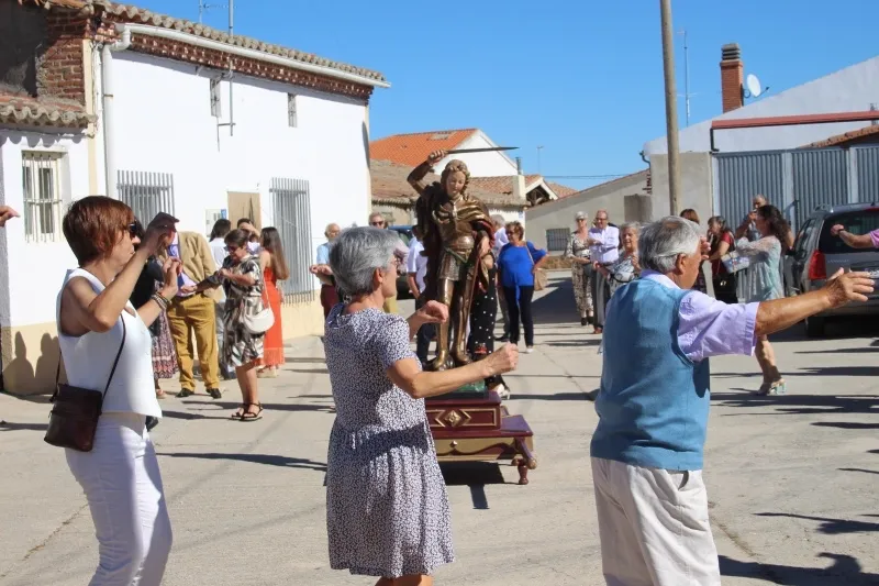 La Nava de Sotrobal celebraba este viernes a su patrón, San Miguel Arcángel