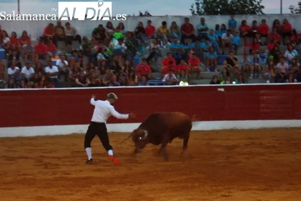 La Plaza de toros La Vega de Villoria celebraba el Concurso de Recortes Goyesco