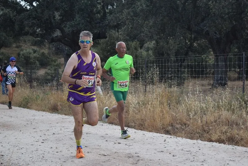 Decimocuarta Edición de la Carrera de Campo a Través de la Urbanización El Encinar. Foto Delegación Salmantina de Atletismo