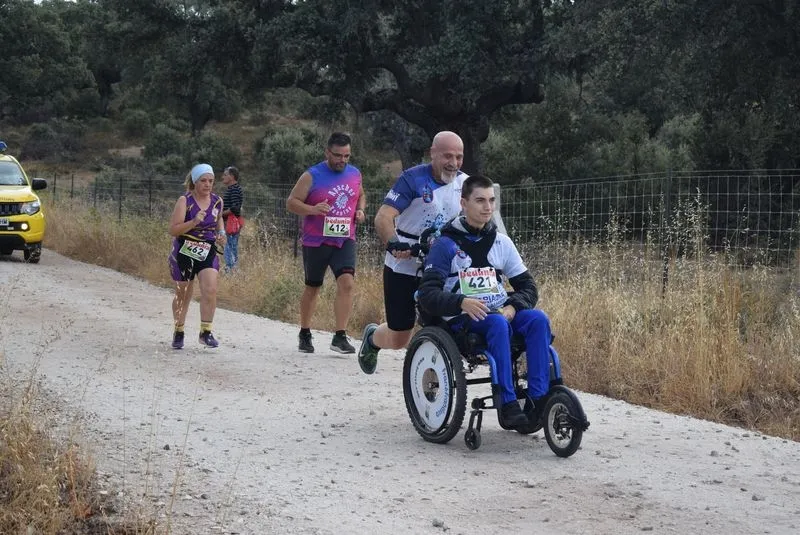 Decimocuarta Edición de la Carrera de Campo a Través de la Urbanización El Encinar. Foto Delegación Salmantina de Atletismo