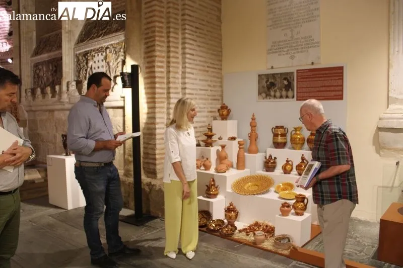 Foto 3 - Presentaci&oacute;n del cat&aacute;logo en honor a Felipe P&eacute;rez, alfarero de Alba de Tormes&nbsp;
