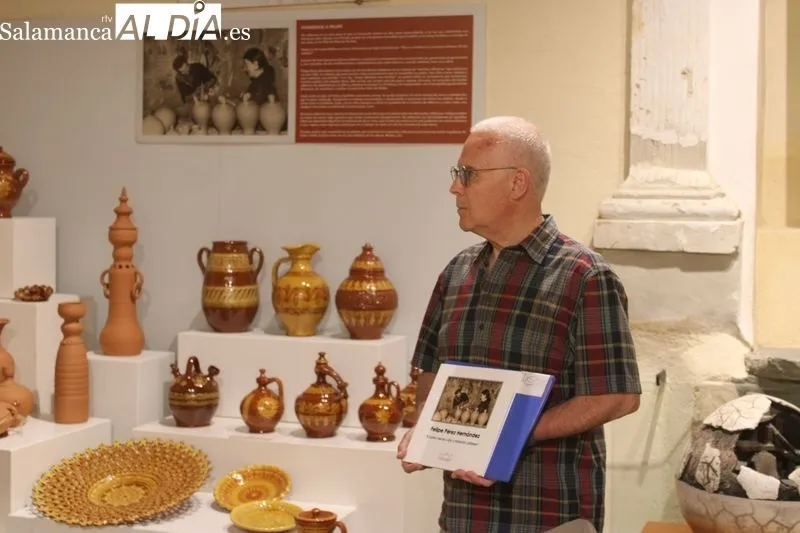 Foto 2 - Presentaci&oacute;n del cat&aacute;logo en honor a Felipe P&eacute;rez, alfarero de Alba de Tormes&nbsp;