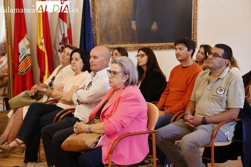 Presentación del circo inclusivo en el Ayuntamiento de Salamanca. Foto de David Sañudo