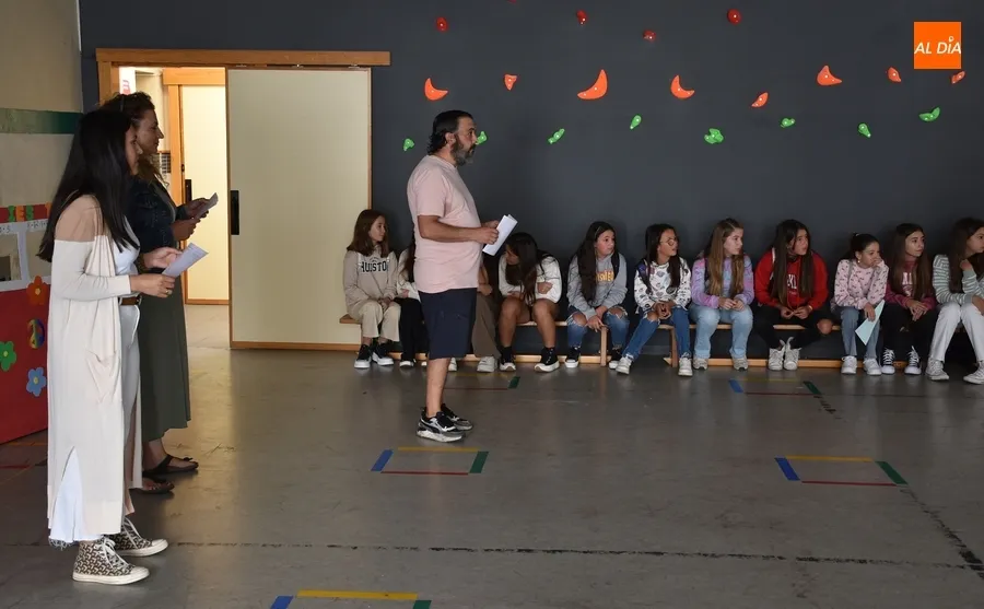 Foto 8 - C&aacute;lida acogida a los alumnos de 1&ordm; de la ESO en el IES Tierra con juegos y un almuerzo saludable