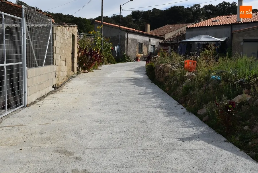 Foto 5 - Arreglada la v&iacute;a en peor estado de Pedrotoro con una inversi&oacute;n de 8.500&euro;