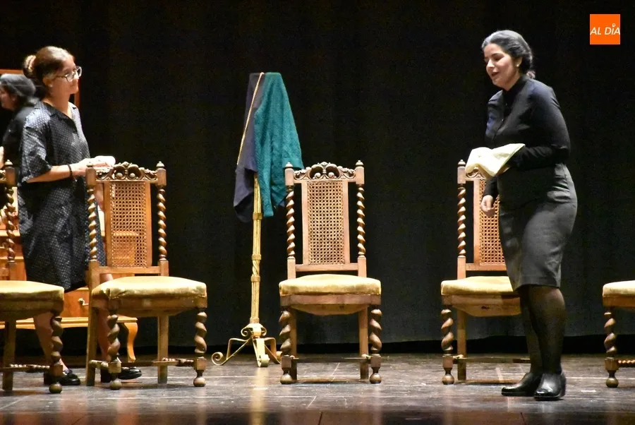 Foto 11 - El Teatro Nuevo roza el lleno gracias al Taller de Teatro Intergeneracional