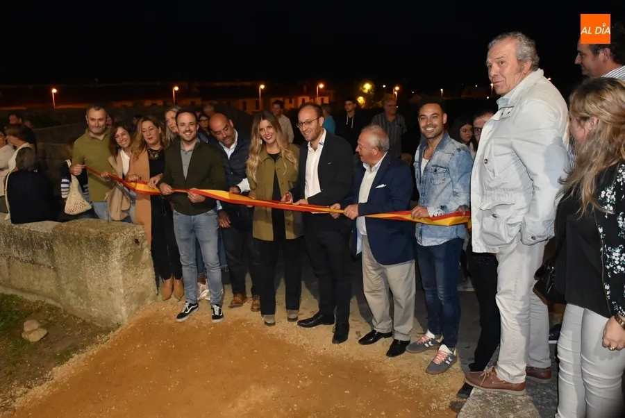 Foto 9 - El cielo respeta el arranque de la Feria del Caballo con los alumnos de la Escuela de Tauromaquia