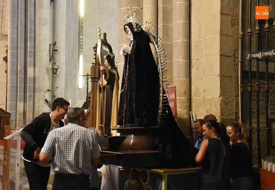 Foto 10 - Preparada La Soledad para la conmemoraci&oacute;n este domingo de los Dolores de la Virgen