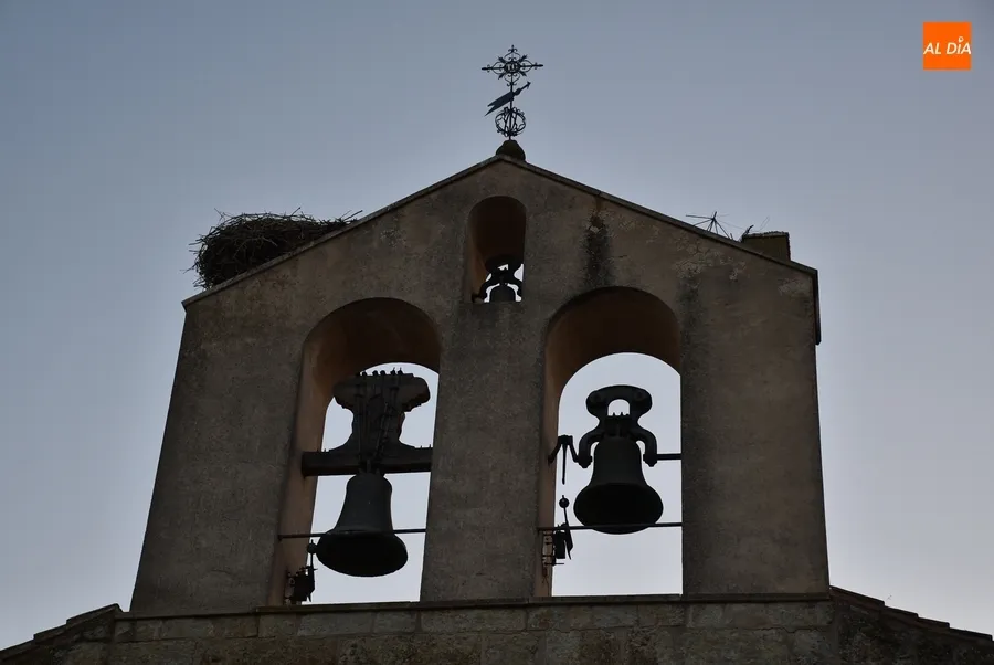 Foto 8 - Regresa a las calles cuatro a&ntilde;os despu&eacute;s el Rosario de la Aurora de la Virgen de la Pe&ntilde;a