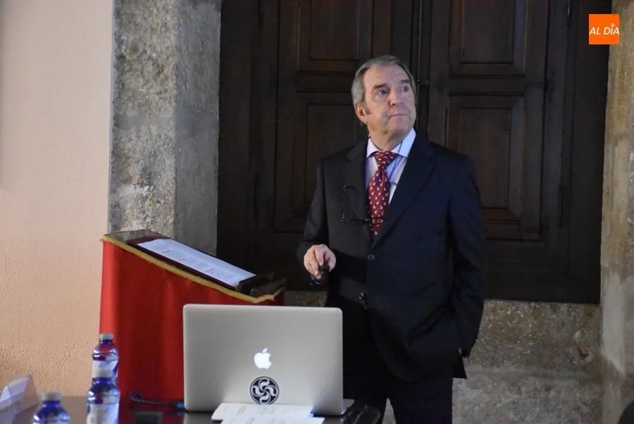 Foto 4 - El CEM da la bienvenida a Juan Manuel Velasco Santos