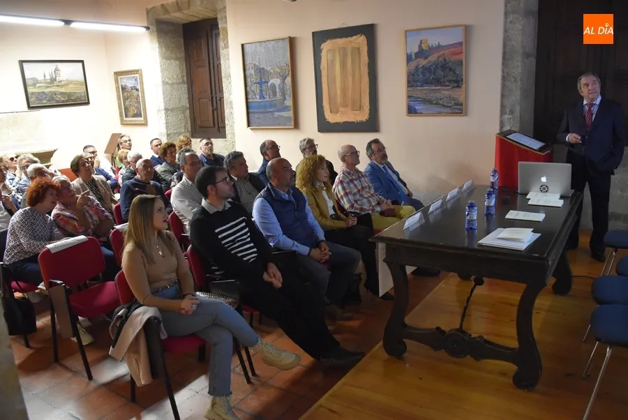 Foto 6 - El CEM da la bienvenida a Juan Manuel Velasco Santos