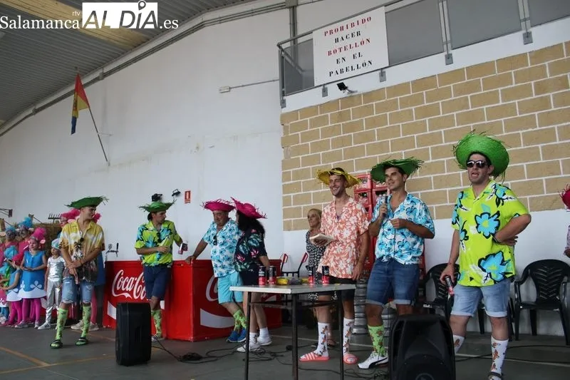 Foto 4 - Navales se llena de color y diversi&oacute;n en su d&iacute;a grande&nbsp;