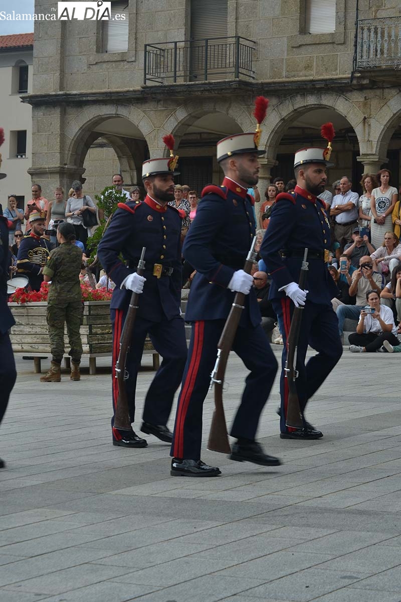 Foto 3 - Espectacular exhibición de la Guardia Real en Béjar