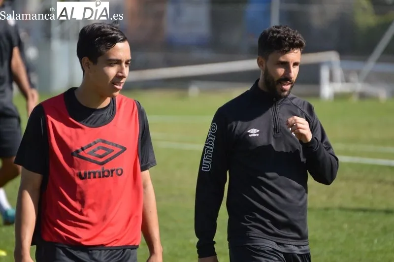 Foto 16 - El Salamanca UDS dice que "s&iacute; hay licencia para partidos"; Mati, Amaro y Poveda no completan un intenso entrenamiento