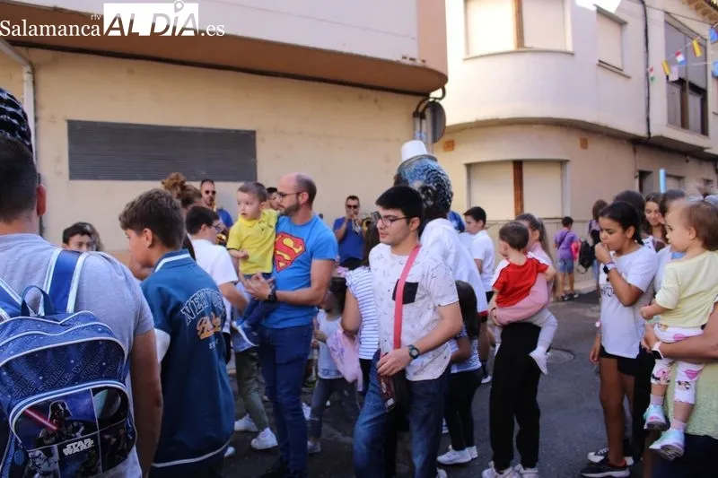 Foto 11 - Multitudinario encierro infantil en el barrio San Miguel