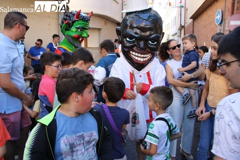 Foto 9 - Multitudinario encierro infantil en el barrio San Miguel