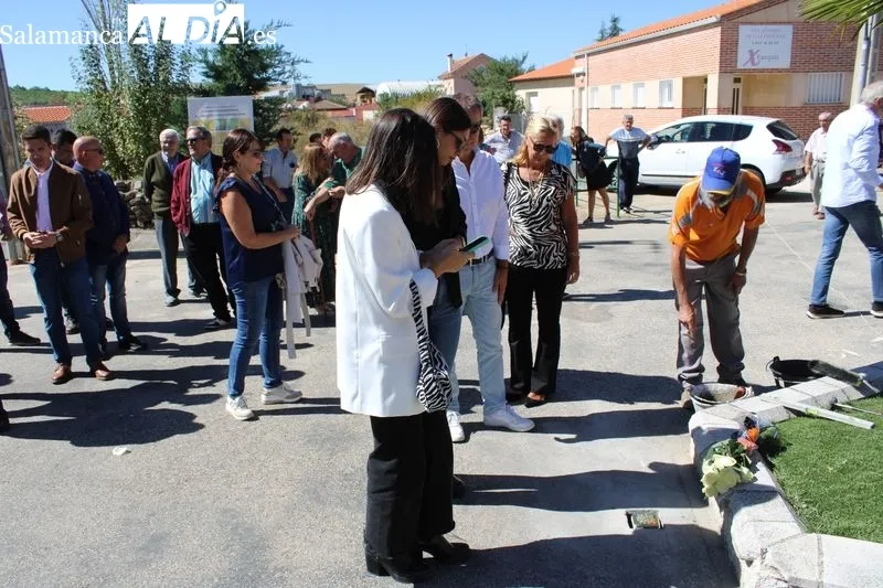 Foto 5 - Galinduste homenajea a Florentino Garc&iacute;a junto a su familia&nbsp;