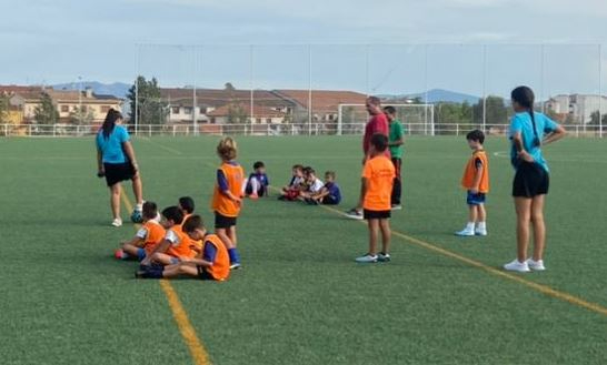 Foto 3 - El equipo más pequeño del Ciudad Rodrigo CF arranca los entrenamientos