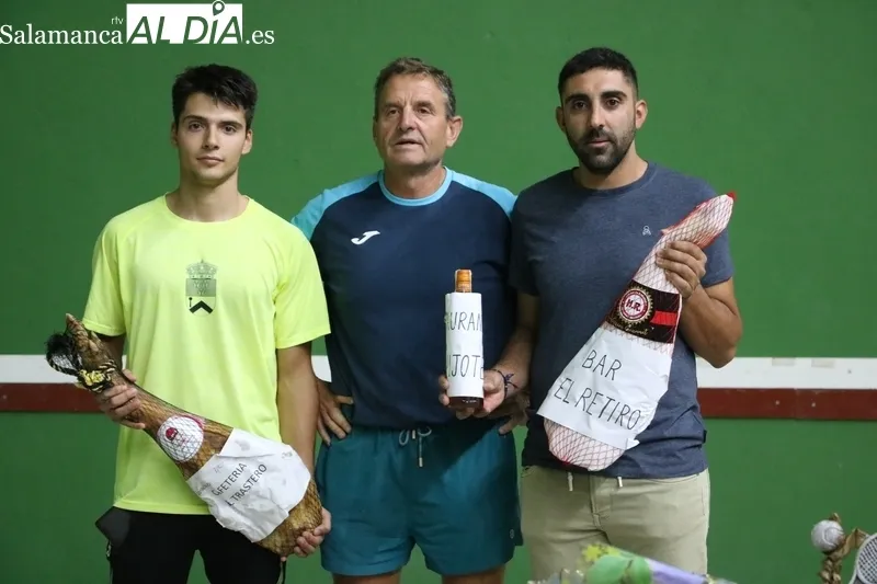 Cuartos clasificados del XII Campeonato de Frontenis de Vitigudino / CORRAL